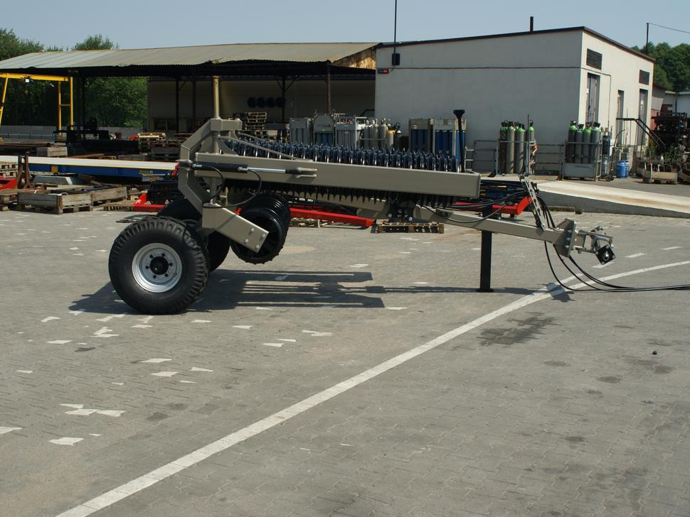 Rolex Ackerwalze / Sowing roller / Rouleau Cambridge / Attrezzi per rullatura / Rodillo / Посевной каток / Wał posiewny 6,3 m - Landbouw wals: afbeelding 3 Rolex Ackerwalze / Sowing roller / Rouleau Cambridge / Attrezzi per rullatura / Rodillo / Посевной каток / Wał posiewny 6,3 m - Landbouw wals: afbeelding 3