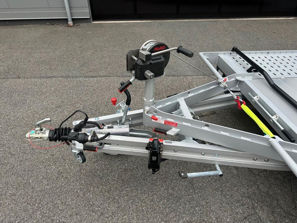 Fitzel MAXINO sv 35-22/50 ÜRV MODELL 2025 - Autotransport aanhangwagen: afbeelding 4 Fitzel MAXINO sv 35-22/50 ÜRV MODELL 2025 - Autotransport aanhangwagen: afbeelding 4