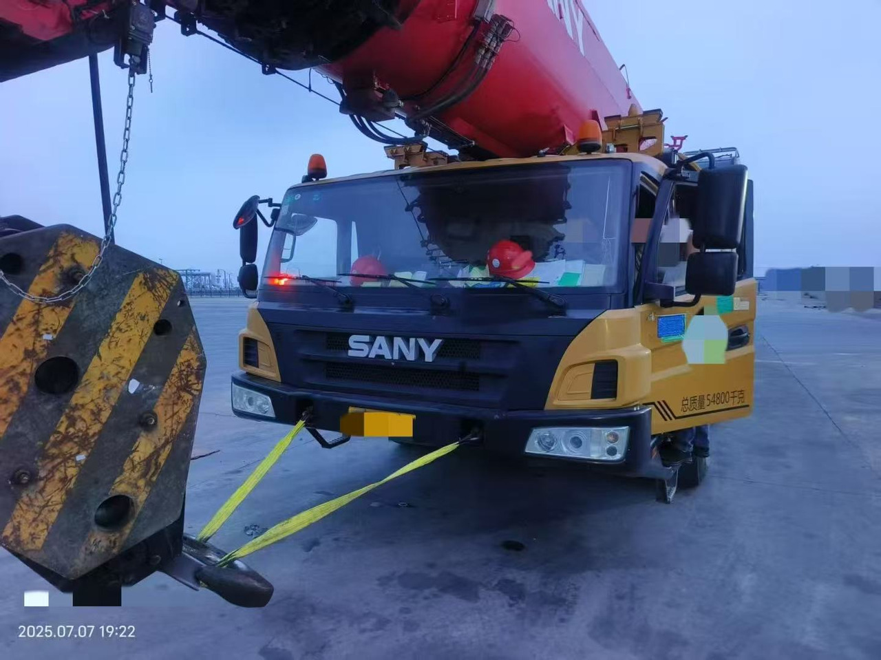 SANY SANY SANY - Alle terrein kraan: afbeelding 2 SANY SANY SANY - Alle terrein kraan: afbeelding 2