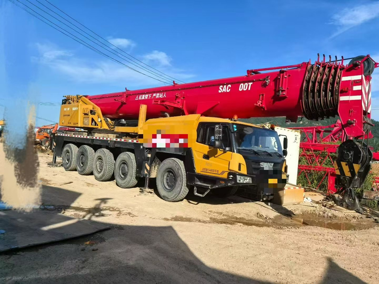 SANY SANY SANY - Alle terrein kraan: afbeelding 2 SANY SANY SANY - Alle terrein kraan: afbeelding 2