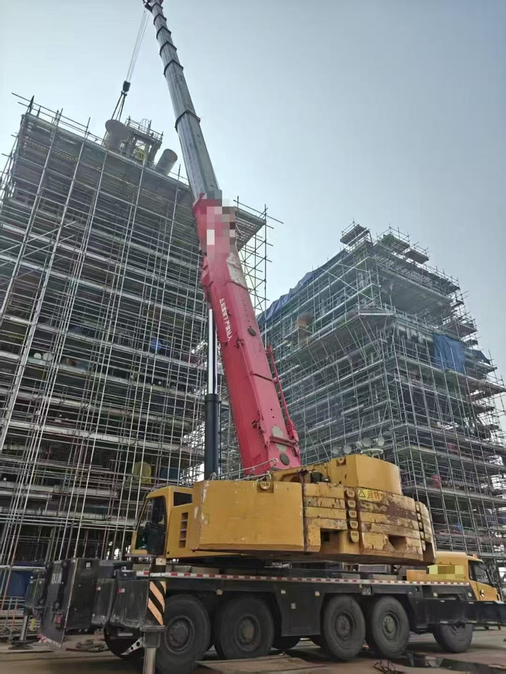 SANY SANY SANY SANY - Alle terrein kraan: afbeelding 2 SANY SANY SANY SANY - Alle terrein kraan: afbeelding 2