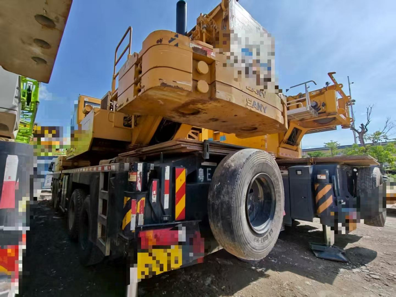 SANY STC800T6 - Mobiele kraan: afbeelding 2 SANY STC800T6 - Mobiele kraan: afbeelding 2