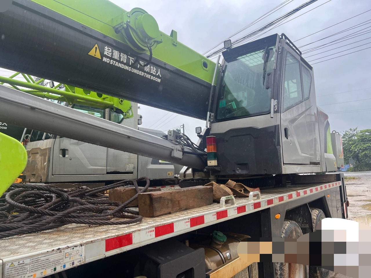 ZOOMLION ZOOMLION ZOOMLION - Mobiele kraan: afbeelding 2 ZOOMLION ZOOMLION ZOOMLION - Mobiele kraan: afbeelding 2