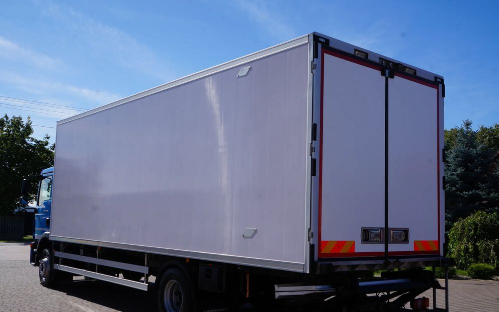 MAN TGM 15.250 EURO 6 CHŁODNIA LAMBERET ŁAD 7.300 KG NISKI PRZEBIEG - Koelwagen vrachtwagen: afbeelding 4 MAN TGM 15.250 EURO 6 CHŁODNIA LAMBERET ŁAD 7.300 KG NISKI PRZEBIEG - Koelwagen vrachtwagen: afbeelding 4