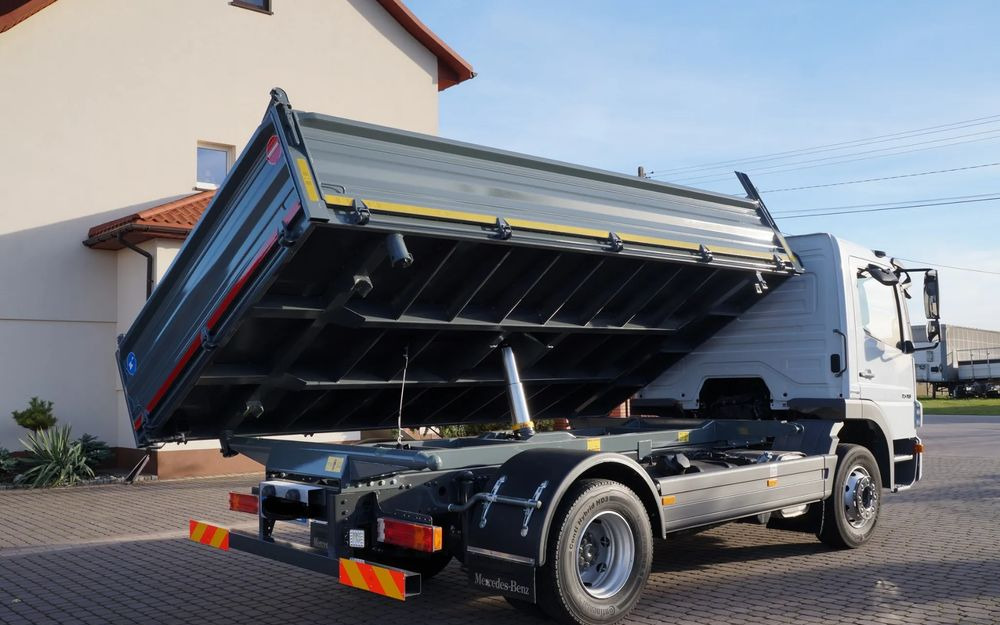 Mercedes-Benz ATEGO 1518 EURO 5 WYWROTKA 3 STRONNA KIPER 1524 - Kipper vrachtwagen: afbeelding 5 Mercedes-Benz ATEGO 1518 EURO 5 WYWROTKA 3 STRONNA KIPER 1524 - Kipper vrachtwagen: afbeelding 5