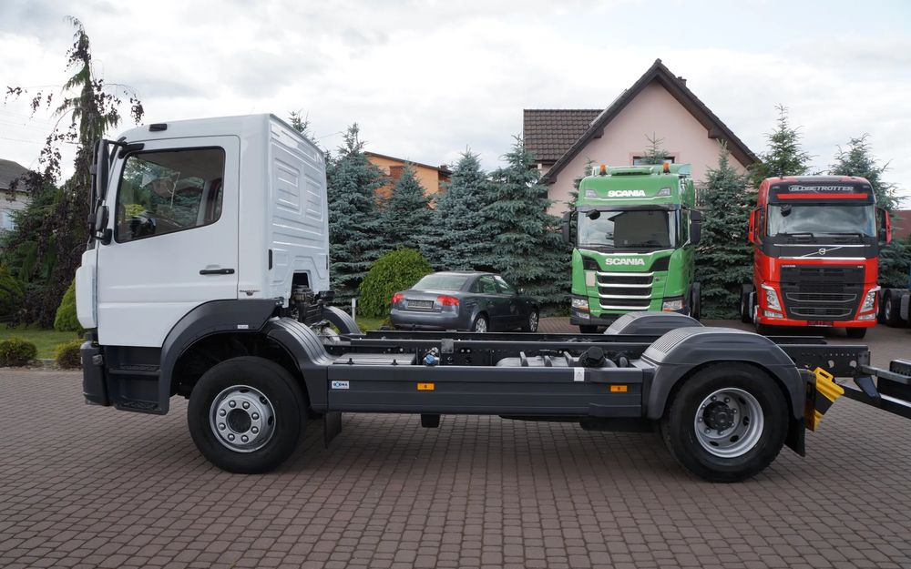 Mercedes-Benz ATEGO 1621 EURO 6 MANUAL RAMA DO ZABUDOWY 16.000 KG ATEGO 1623 1624 - Chassis vrachtwagen: afbeelding 2 Mercedes-Benz ATEGO 1621 EURO 6 MANUAL RAMA DO ZABUDOWY 16.000 KG ATEGO 1623 1624 - Chassis vrachtwagen: afbeelding 2