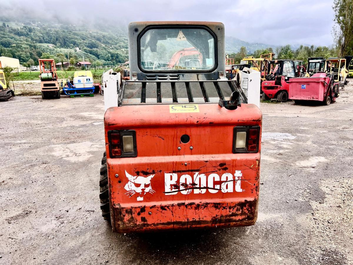 Bobcat S130 Chargeuse Compact - Schranklader: afbeelding 5 Bobcat S130 Chargeuse Compact - Schranklader: afbeelding 5