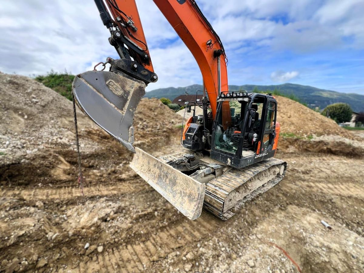 Doosan DX235 LCR-5 PELLE A CHENILLES 26T - Rupsgraafmachine: afbeelding 3 Doosan DX235 LCR-5 PELLE A CHENILLES 26T - Rupsgraafmachine: afbeelding 3