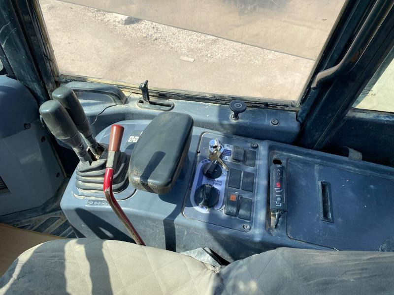 Wiellader Komatsu WA250-5H Chargeuse à pneus: afbeelding 12