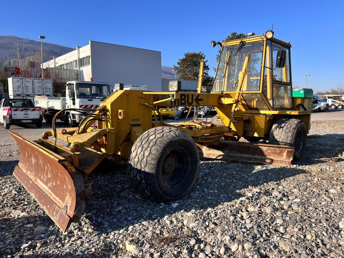 Mbu G50A NIVELEUSE 7T - Grader: afbeelding 1 Mbu G50A NIVELEUSE 7T - Grader: afbeelding 1