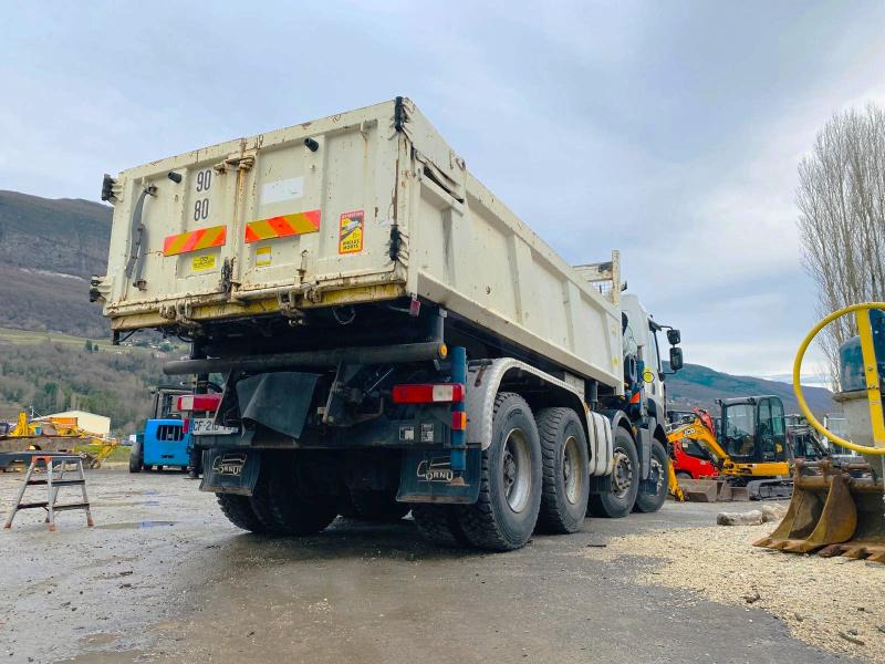 RENAULT KERAX 8x4 520 BIBENNE CIF GRUE CORMACH - Kipper vrachtwagen, Kraanwagen: afbeelding 5 RENAULT KERAX 8x4 520 BIBENNE CIF GRUE CORMACH - Kipper vrachtwagen, Kraanwagen: afbeelding 5