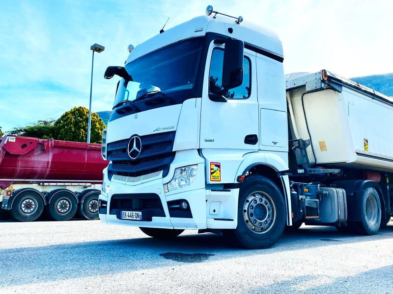 MERCEDES Tracteur routier ACTROS 1851 4X2 avec KIT HYDRAULIQUE - Trekker: afbeelding 1 MERCEDES Tracteur routier ACTROS 1851 4X2 avec KIT HYDRAULIQUE - Trekker: afbeelding 1