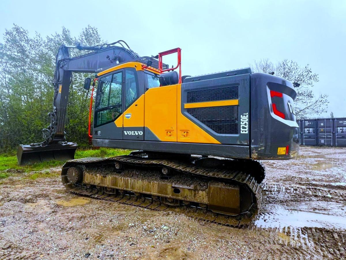 Leasing Volvo EC250EL PELLE 29T Volvo EC250EL PELLE 29T: afbeelding 6 Leasing Volvo EC250EL PELLE 29T Volvo EC250EL PELLE 29T: afbeelding 6