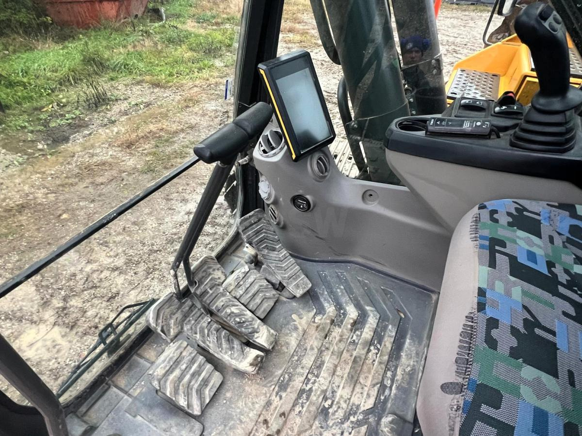 Leasing Volvo EC250EL PELLE 29T Volvo EC250EL PELLE 29T: afbeelding 10 Leasing Volvo EC250EL PELLE 29T Volvo EC250EL PELLE 29T: afbeelding 10