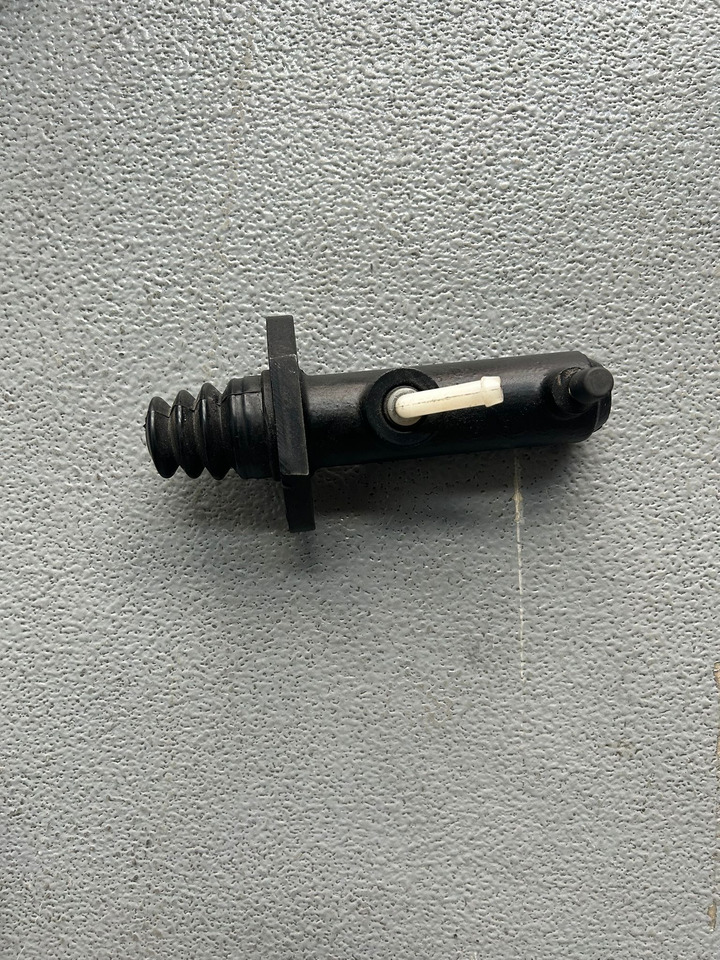 MAN KAT 1-8X8-6X6-4X4-CLUTCH CYLINDER-OFF-ROAD TRUCK - Onderdelen: afbeelding 1 MAN KAT 1-8X8-6X6-4X4-CLUTCH CYLINDER-OFF-ROAD TRUCK - Onderdelen: afbeelding 1