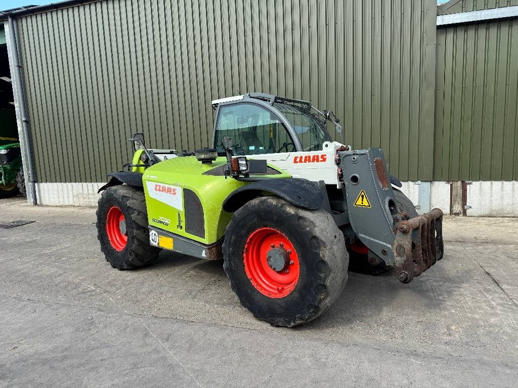 Claas Scorpion 7030 Variopower - Verreiker: afbeelding 1 Claas Scorpion 7030 Variopower - Verreiker: afbeelding 1