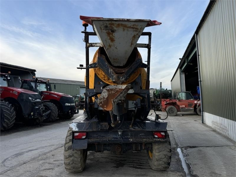 Dieci LH 683 Concrete Mixer - Kiepwagen met knikbesturing: afbeelding 3 Dieci LH 683 Concrete Mixer - Kiepwagen met knikbesturing: afbeelding 3