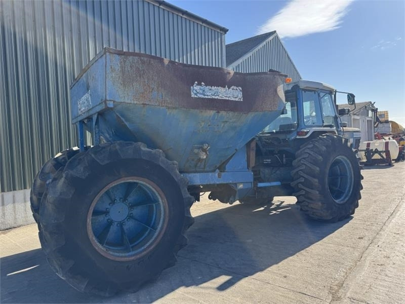 Ford 7710 4wd Gravel Cart  - Kiepwagen met knikbesturing: afbeelding 4 Ford 7710 4wd Gravel Cart  - Kiepwagen met knikbesturing: afbeelding 4