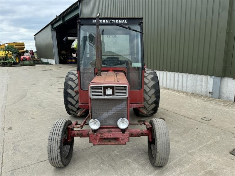 International 533 Tractor - Tractor: afbeelding 5 International 533 Tractor - Tractor: afbeelding 5