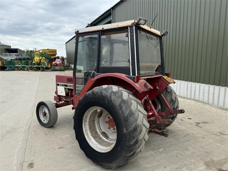 International 533 Tractor - Tractor: afbeelding 2 International 533 Tractor - Tractor: afbeelding 2