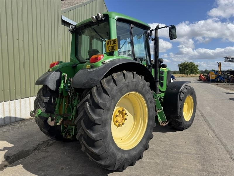 John Deere 6930 Premium  - Tractor: afbeelding 4 John Deere 6930 Premium  - Tractor: afbeelding 4