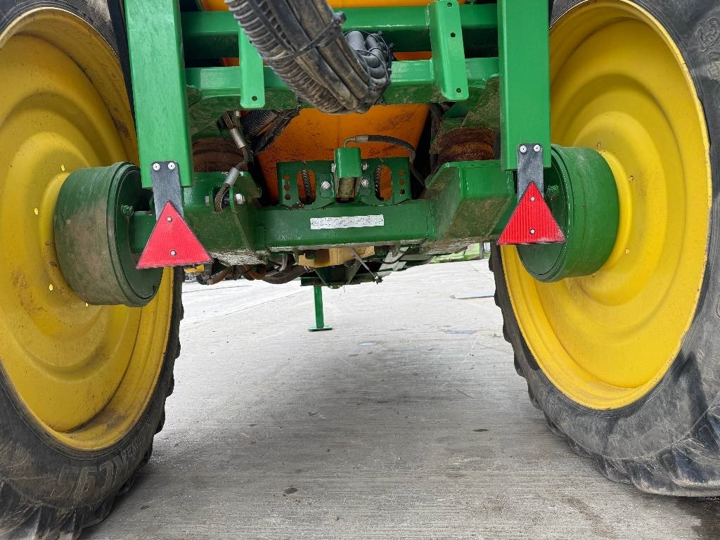 John Deere 732 Trailed Sprayer - Getrokken veldspuit: afbeelding 4 John Deere 732 Trailed Sprayer - Getrokken veldspuit: afbeelding 4