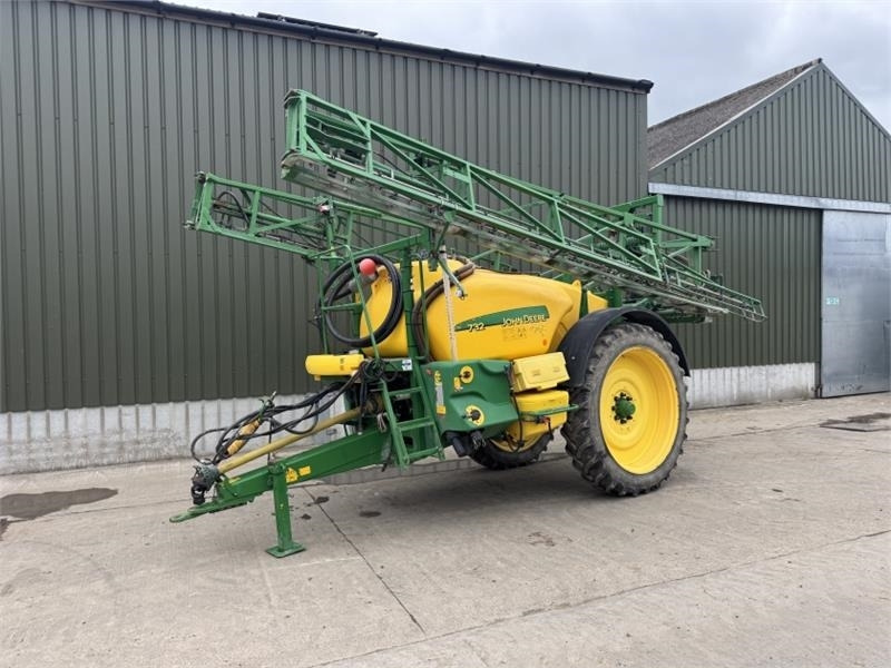 John Deere 732 Trailed Sprayer - Gedragen veldspuit: afbeelding 1 John Deere 732 Trailed Sprayer - Gedragen veldspuit: afbeelding 1