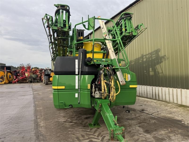 John Deere R952i PowrSpray Trailed Sprayer - Gedragen veldspuit: afbeelding 3 John Deere R952i PowrSpray Trailed Sprayer - Gedragen veldspuit: afbeelding 3