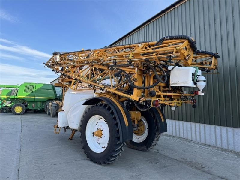Knight Knight Trailblazer 4200l 36m Trailed Sprayer - Gedragen veldspuit: afbeelding 3 Knight Knight Trailblazer 4200l 36m Trailed Sprayer - Gedragen veldspuit: afbeelding 3