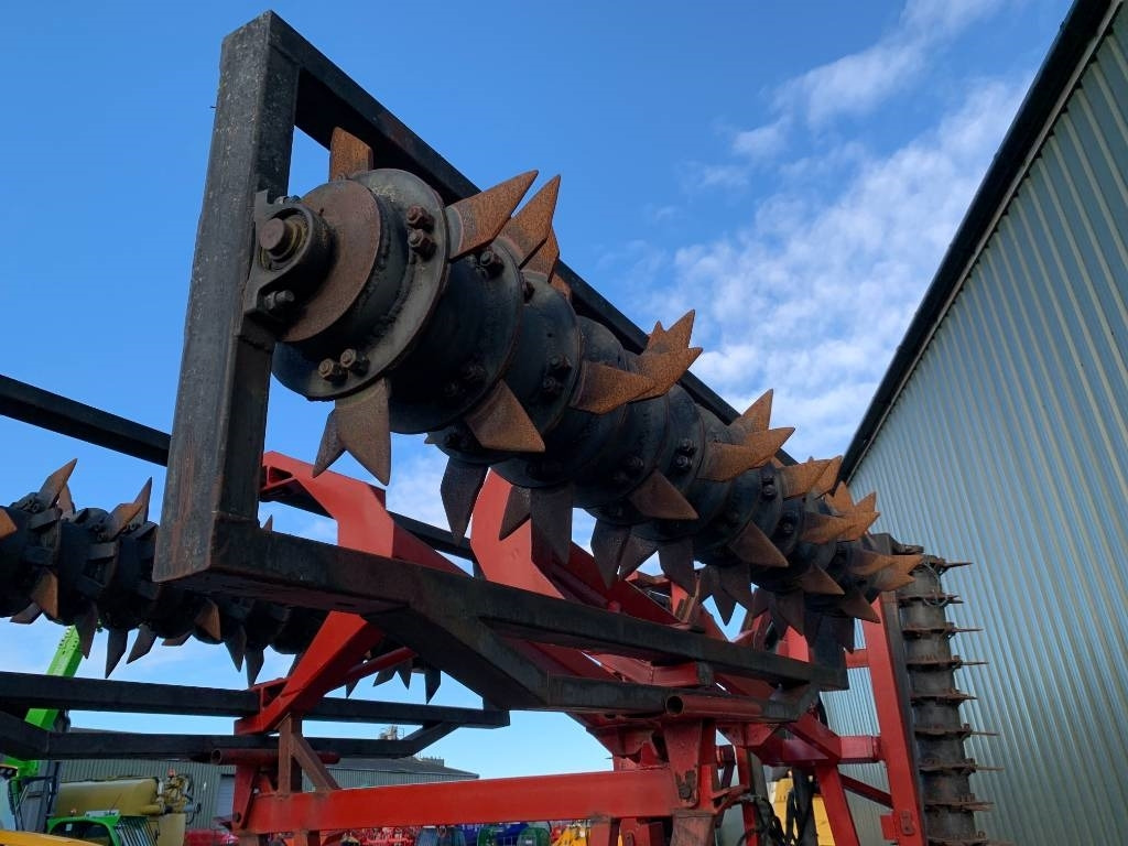 Ktwo AE-RO 10m Grassland slitter - Grondbewerking toebehoor: afbeelding 5 Ktwo AE-RO 10m Grassland slitter - Grondbewerking toebehoor: afbeelding 5
