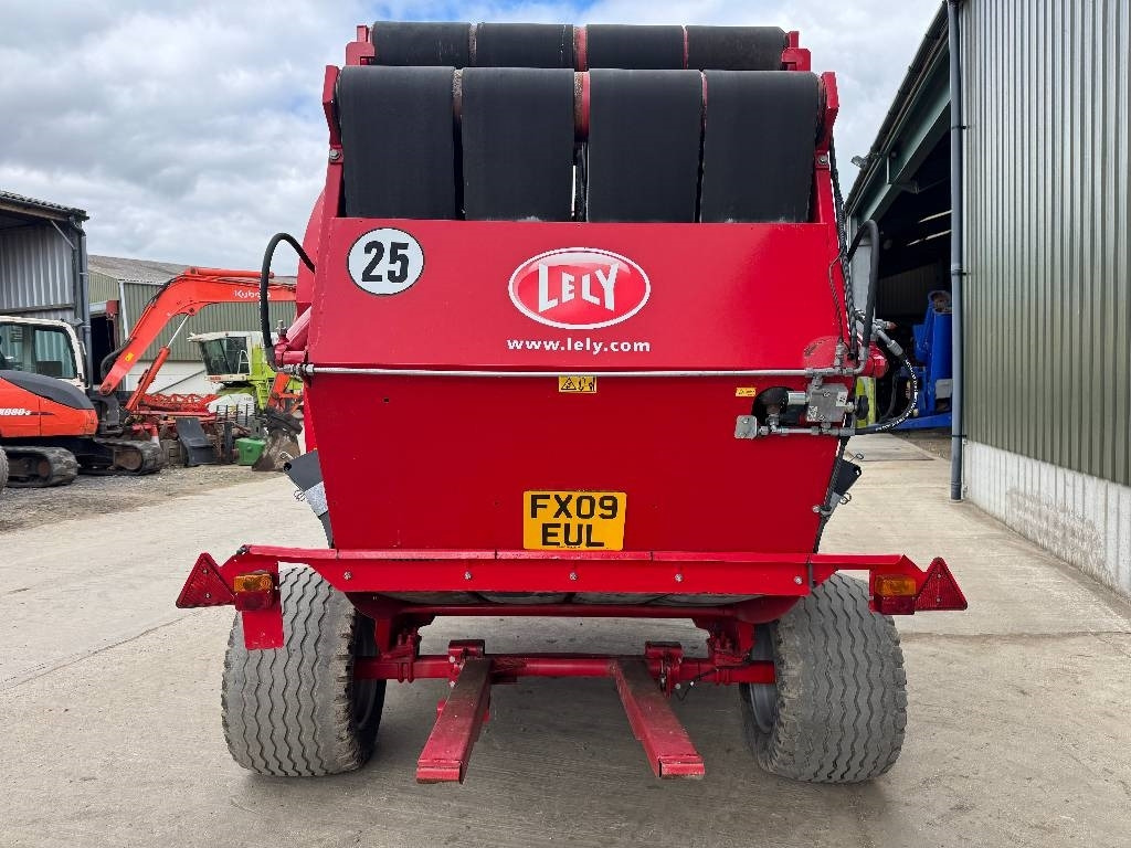 Lely Welger RP445 - Ronde balenpers: afbeelding 3 Lely Welger RP445 - Ronde balenpers: afbeelding 3