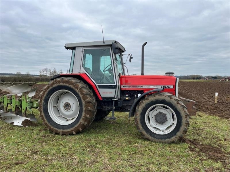 Massey Ferguson Massey Ferguson 3120 Dynashift - Tractor: afbeelding 4 Massey Ferguson Massey Ferguson 3120 Dynashift - Tractor: afbeelding 4