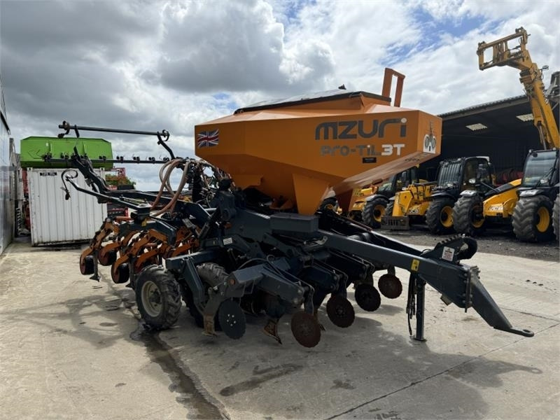 Mzuri Mzuri Pro-Till 3T Seed Drill - Zaaicombinatie: afbeelding 5 Mzuri Mzuri Pro-Till 3T Seed Drill - Zaaicombinatie: afbeelding 5