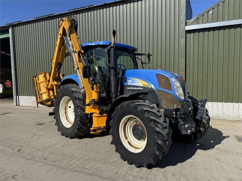 New Holland New Holland T6080 c/w Herder Cavalier Mid Mount He - Armmaaier: afbeelding 3 New Holland New Holland T6080 c/w Herder Cavalier Mid Mount He - Armmaaier: afbeelding 3