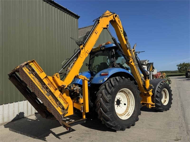 New Holland New Holland T6080 c/w Herder Cavalier Mid Mount He - Armmaaier: afbeelding 4 New Holland New Holland T6080 c/w Herder Cavalier Mid Mount He - Armmaaier: afbeelding 4