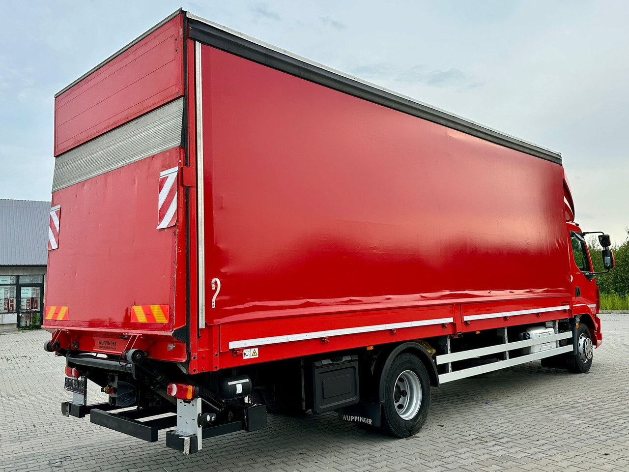 DAF LF 290 / BURTO - FIRANKA / 18 PALET / WINDA / 16 T DMC / SYPIALKA / 2020 ROK / SPROWADZONY - Schuifzeilen vrachtwagen: afbeelding 4 DAF LF 290 / BURTO - FIRANKA / 18 PALET / WINDA / 16 T DMC / SYPIALKA / 2020 ROK / SPROWADZONY - Schuifzeilen vrachtwagen: afbeelding 4