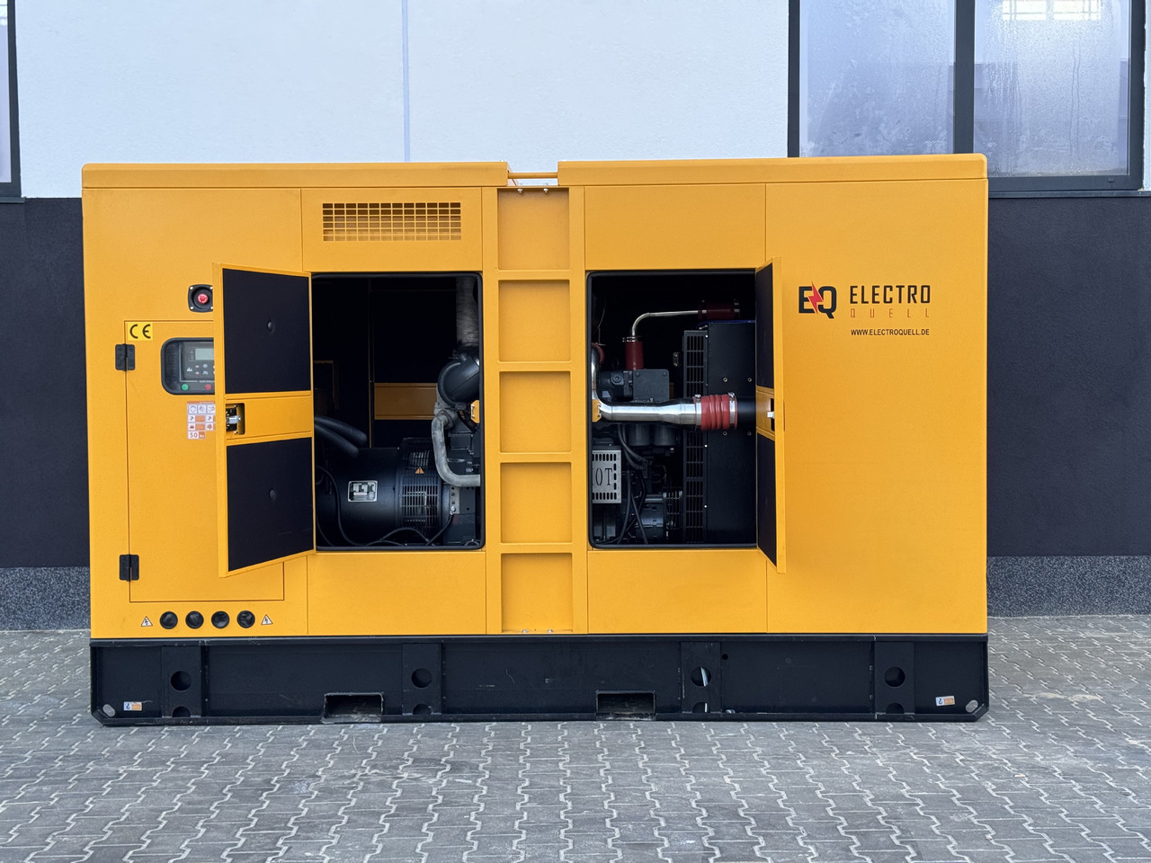 IVECO 250 kVA / 200 kW IN STOCK - Industrie generator: afbeelding 4 IVECO 250 kVA / 200 kW IN STOCK - Industrie generator: afbeelding 4
