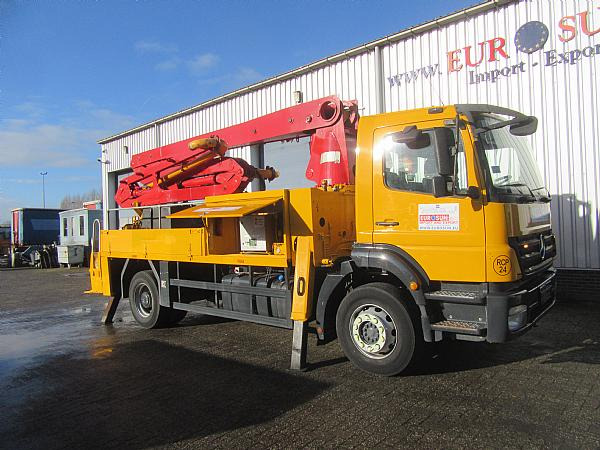 PUTZMEISTER M20.4 - MB 1929 4x2 - Betonpomp: afbeelding 1 PUTZMEISTER M20.4 - MB 1929 4x2 - Betonpomp: afbeelding 1