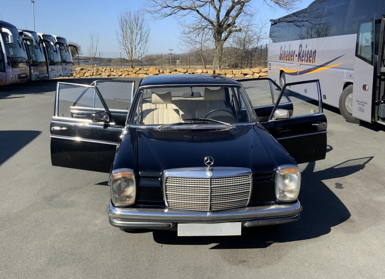 Mercedes-Benz 200 D/8 - Personenwagen: afbeelding 5 Mercedes-Benz 200 D/8 - Personenwagen: afbeelding 5
