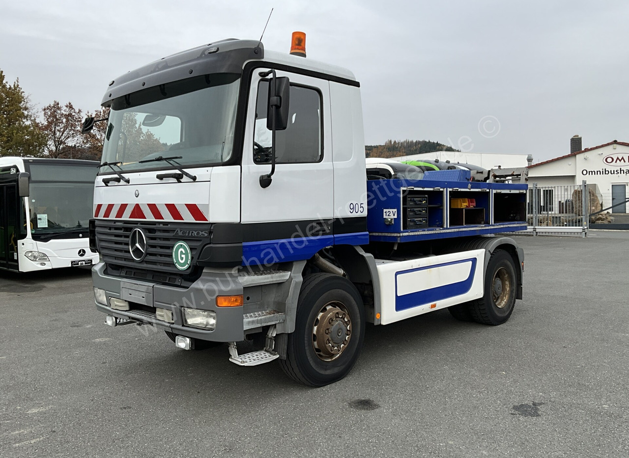 Mercedes-Benz Actros 2031 Abschlepper - Bergingsvoertuig: afbeelding 2 Mercedes-Benz Actros 2031 Abschlepper - Bergingsvoertuig: afbeelding 2