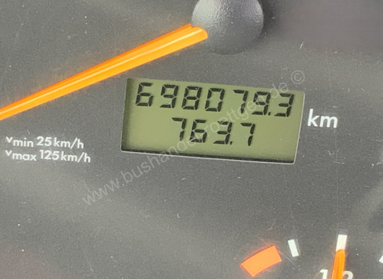Leasing Mercedes-Benz Tourismo 15 RHD Mercedes-Benz Tourismo 15 RHD: afbeelding 20