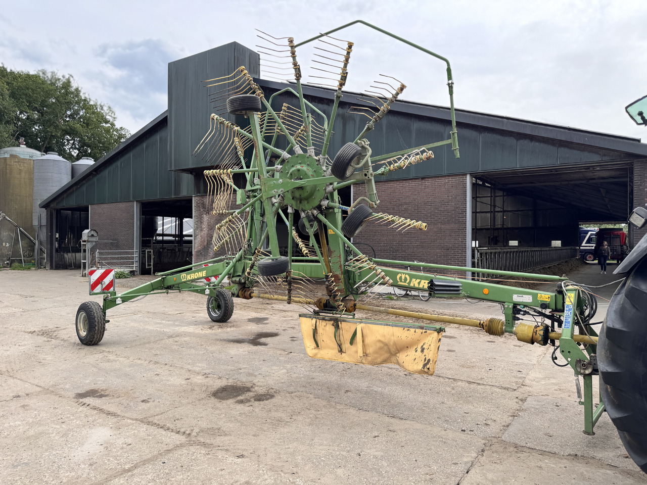 KRONE Swadro 810 - Hooischudder: afbeelding 4 KRONE Swadro 810 - Hooischudder: afbeelding 4