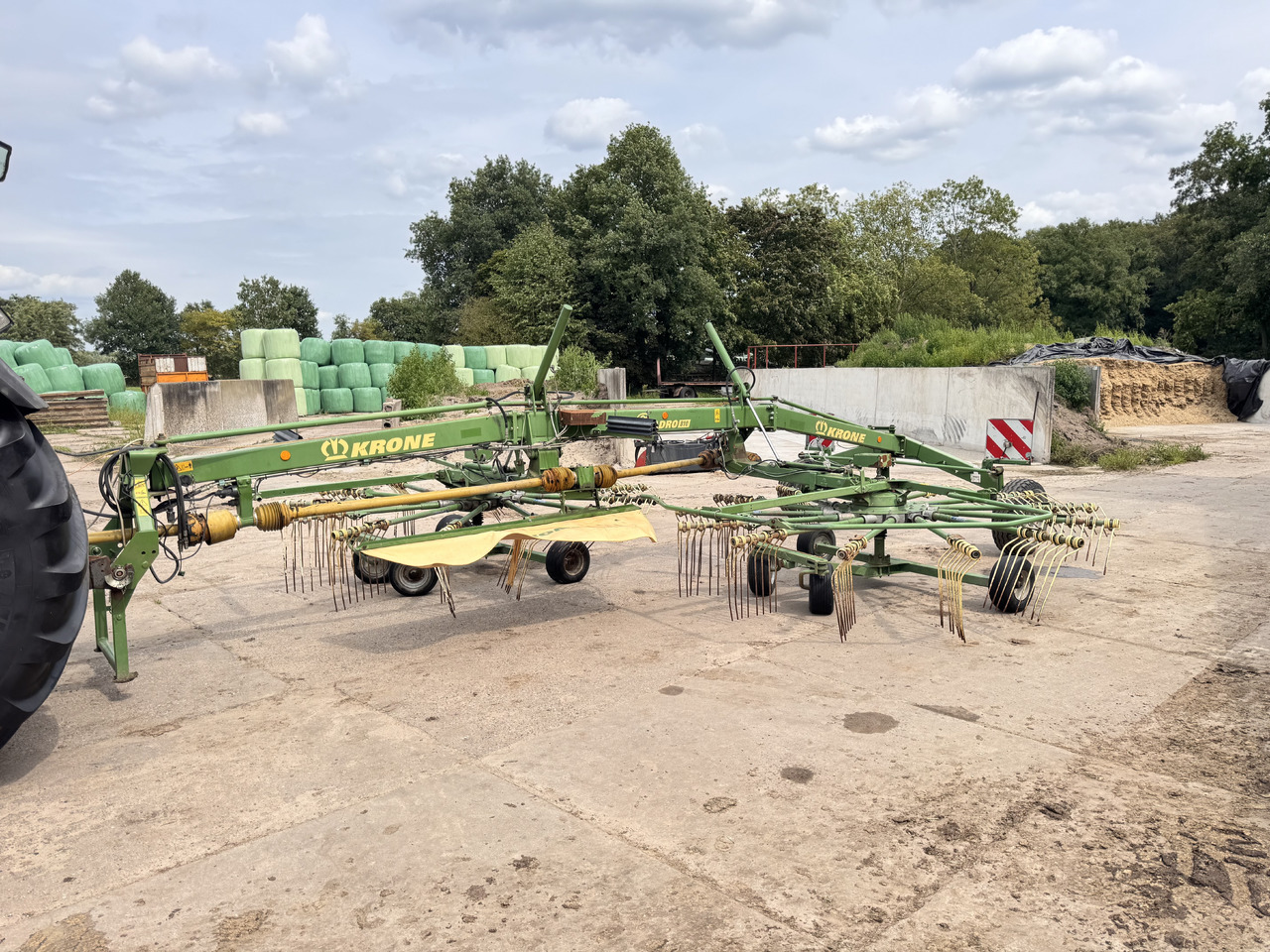 KRONE Swadro 810 - Hooischudder: afbeelding 5 KRONE Swadro 810 - Hooischudder: afbeelding 5