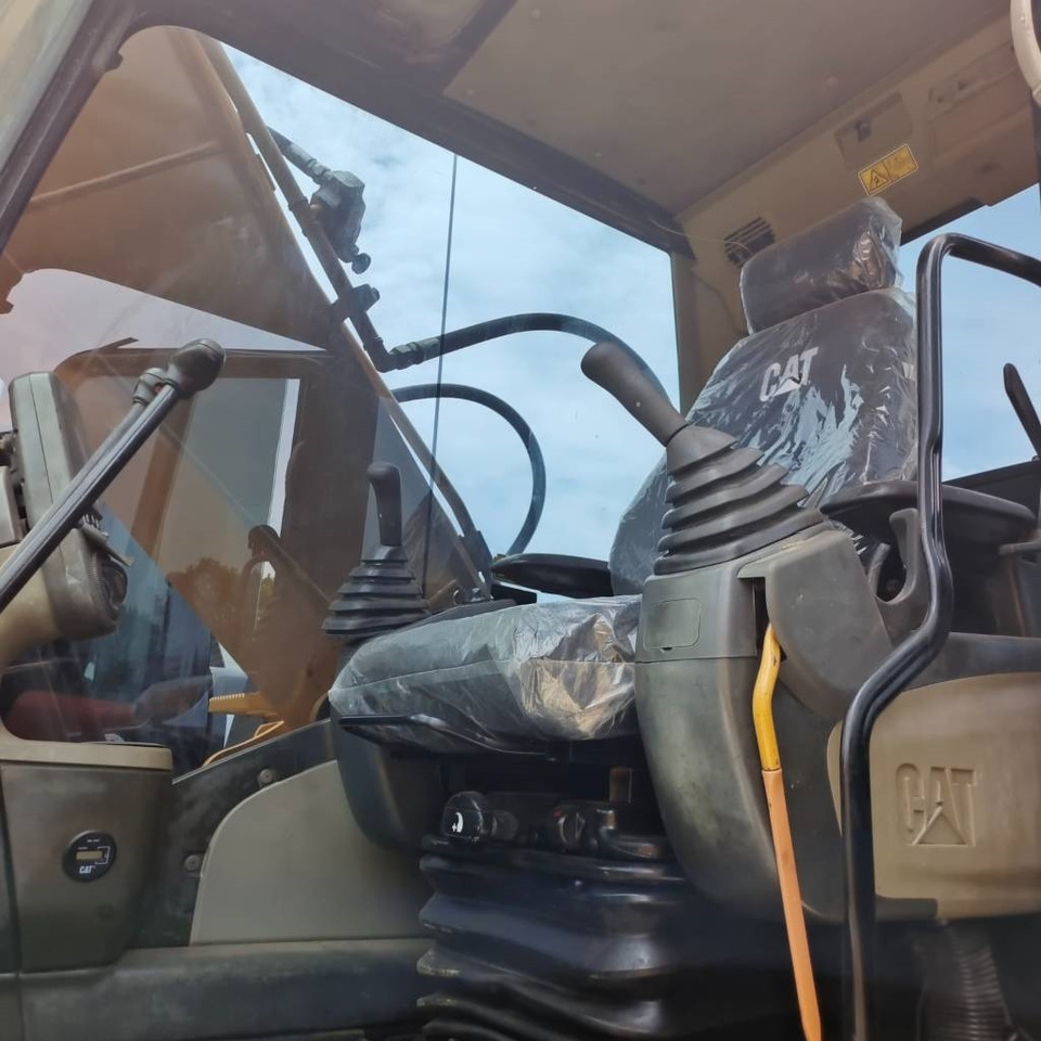 CAT 323 D - Rupsgraafmachine: afbeelding 4 CAT 323 D - Rupsgraafmachine: afbeelding 4