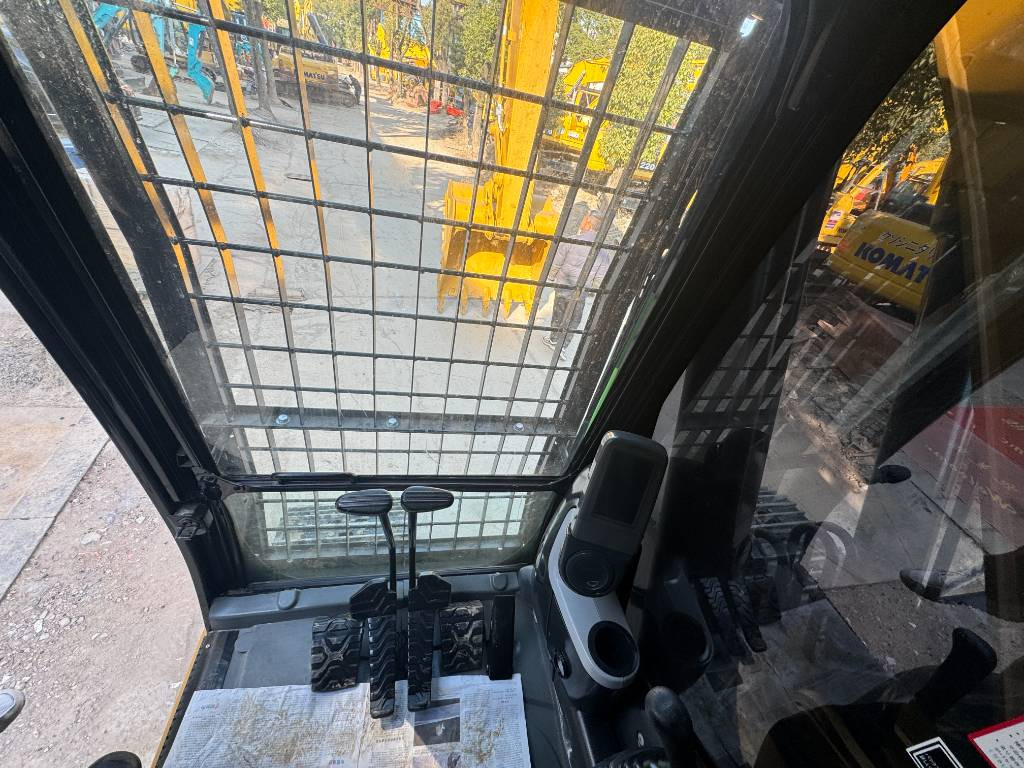 CAT 330D2L - Rupsgraafmachine: afbeelding 4 CAT 330D2L - Rupsgraafmachine: afbeelding 4
