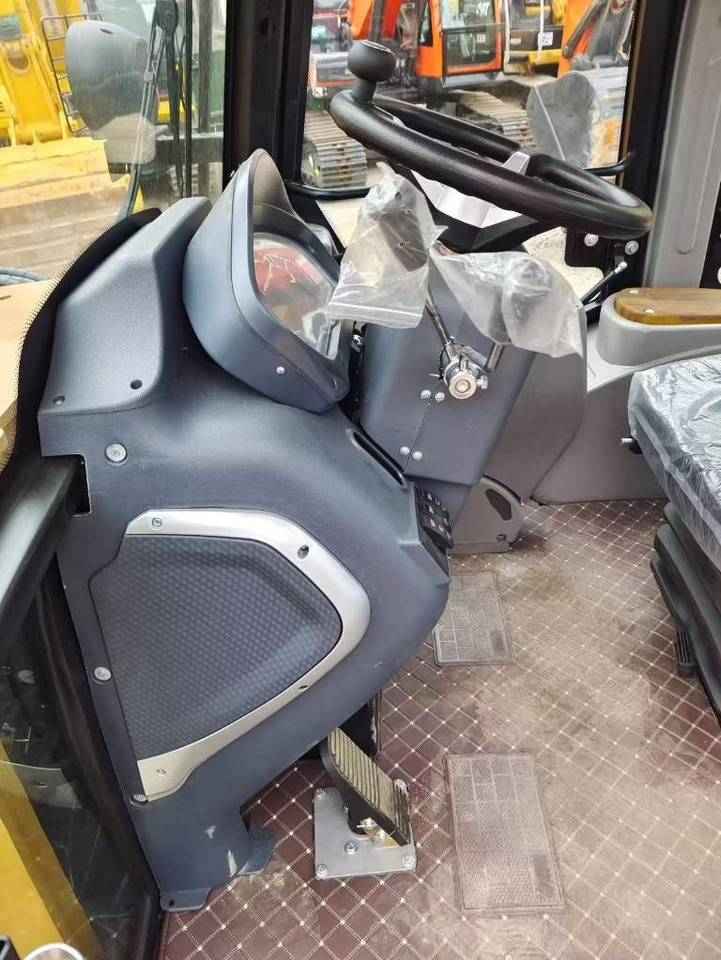 Nieuw Graaflaadmachine CAT 420 F 100% brand new machine: afbeelding 8 Nieuw Graaflaadmachine CAT 420 F 100% brand new machine: afbeelding 8