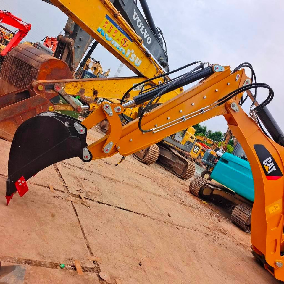 CAT 430 F 100% New - Graaflaadmachine: afbeelding 4 CAT 430 F 100% New - Graaflaadmachine: afbeelding 4