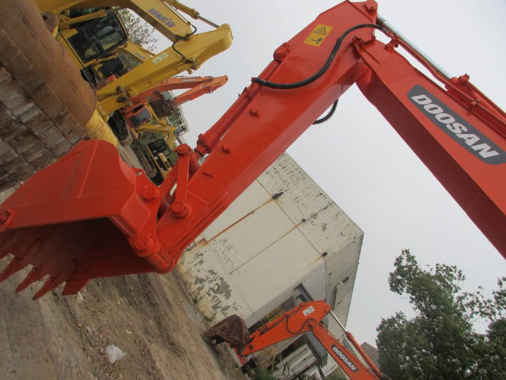 Doosan DH 150 LC-7 - Mobiele graafmachine: afbeelding 2 Doosan DH 150 LC-7 - Mobiele graafmachine: afbeelding 2