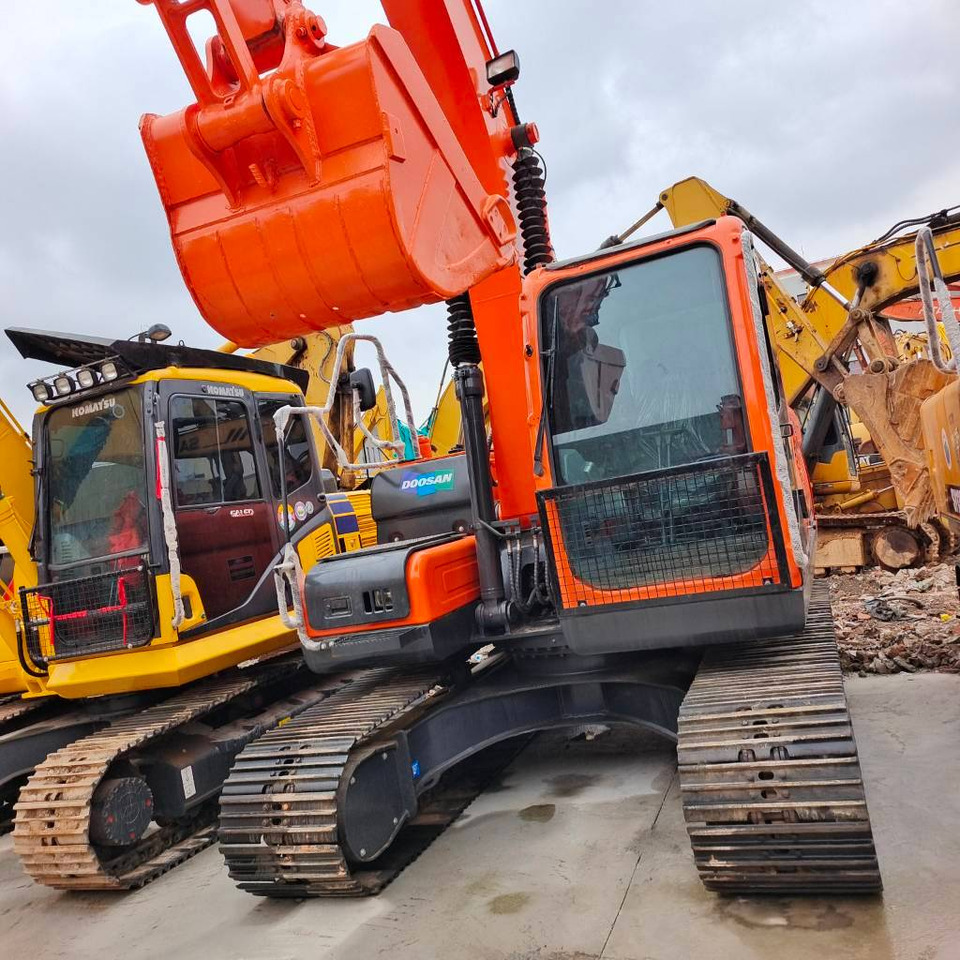 Doosan DX 150 LC - Rupsgraafmachine: afbeelding 1 Doosan DX 150 LC - Rupsgraafmachine: afbeelding 1
