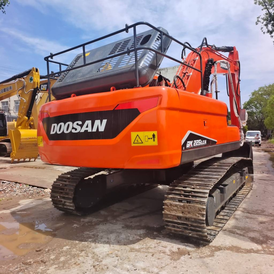 Doosan DX 225 LC-9C - Rupsgraafmachine: afbeelding 1 Doosan DX 225 LC-9C - Rupsgraafmachine: afbeelding 1